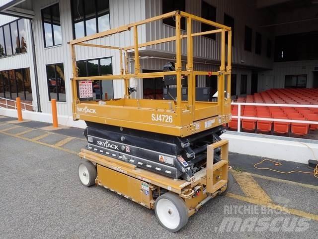 SkyJack SJ4726 Šķerveida pacēlāji