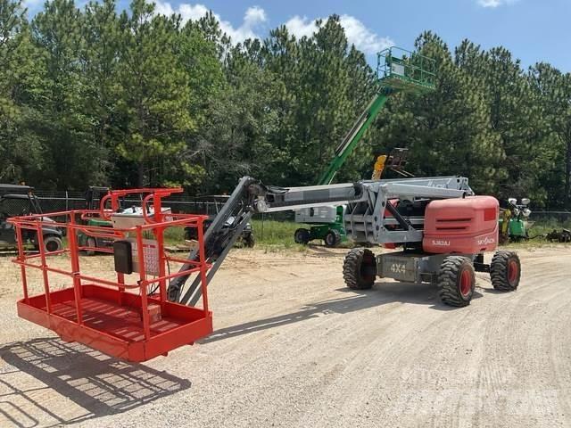 SkyJack SJ63AJ Strēles pacēlāji