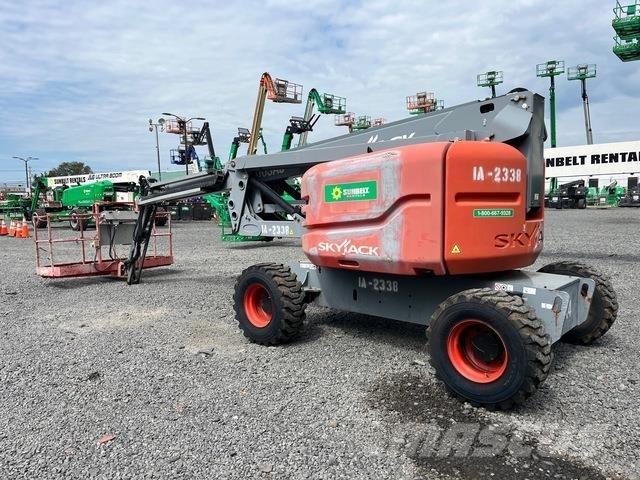 SkyJack SJ63AJ Strēles pacēlāji