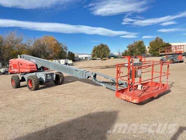 SkyJack SJ66T Teleskopiskie pacēlāji