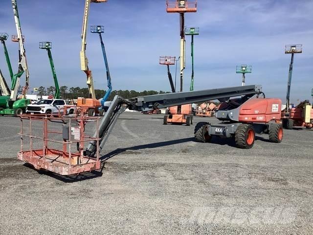 SkyJack SJ86T Teleskopiskie pacēlāji