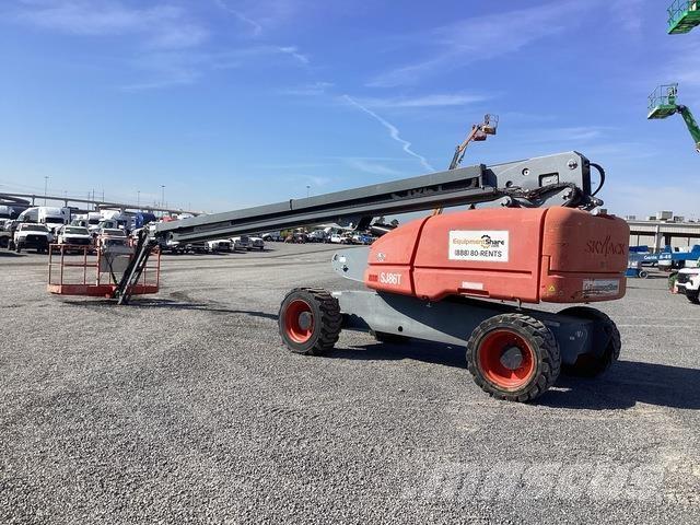 SkyJack SJ86T Teleskopiskie pacēlāji