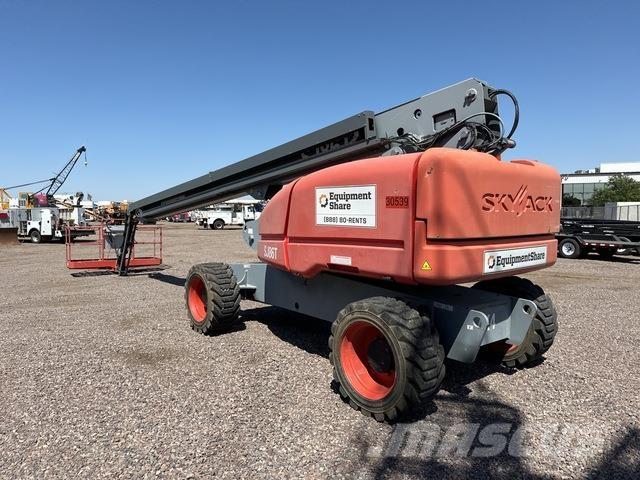 SkyJack SJ86T Teleskopiskie pacēlāji