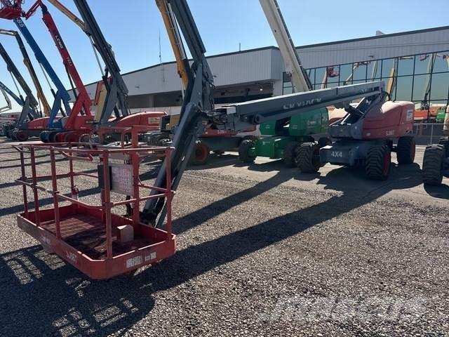 SkyJack SJ86T Teleskopiskie pacēlāji
