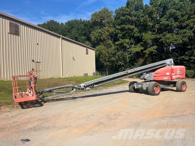 SkyJack SJ86T Teleskopiskie pacēlāji
