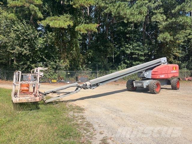 SkyJack SJ86T Teleskopiskie pacēlāji