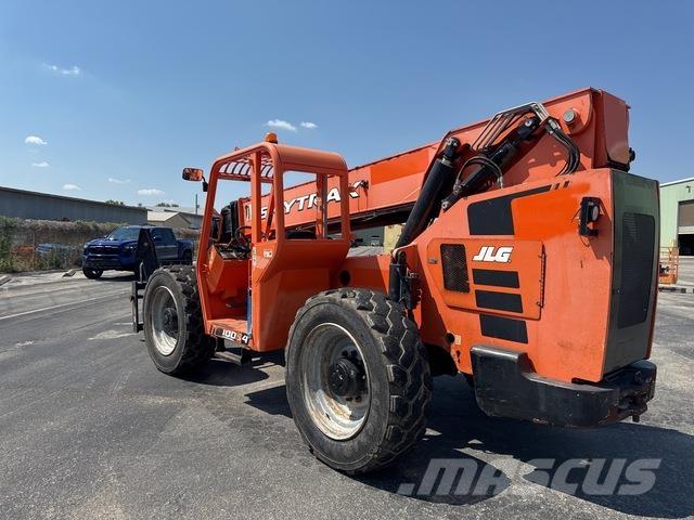 SkyTrak 10054 Teleskopiskie manipulatori