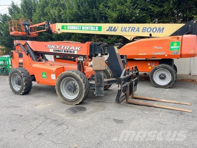 SkyTrak 10054 Teleskopiskie manipulatori