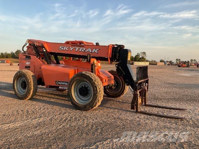 SkyTrak 6036 Teleskopiskie manipulatori