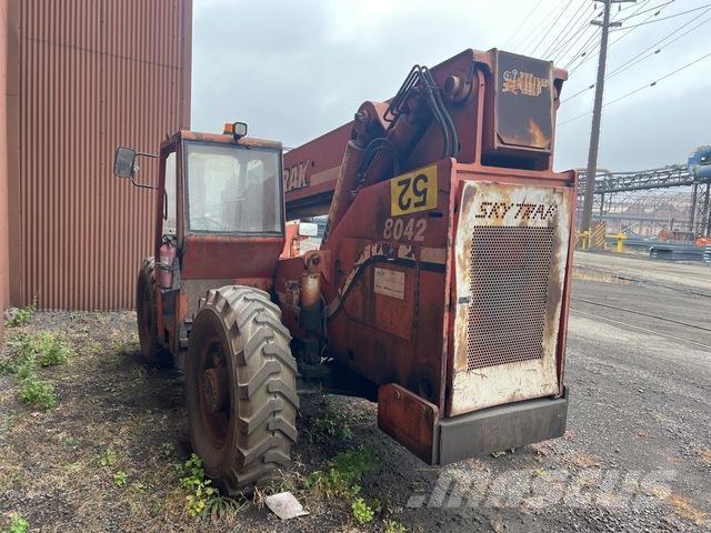 SkyTrak 80422 Teleskopiskie manipulatori