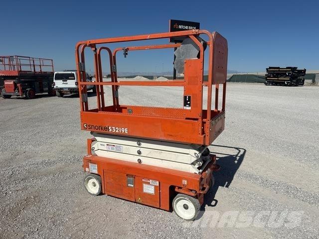 Snorkel S3219E Šķerveida pacēlāji