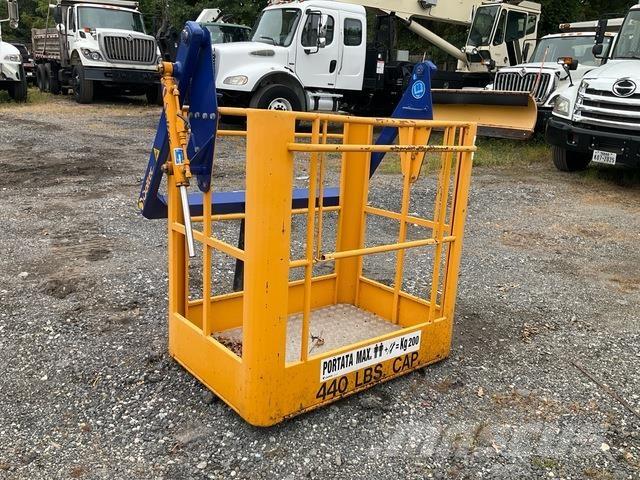  Soltec CFQ/2 Būvniecība- Citi