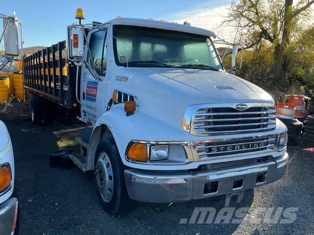 Sterling A6500 Platformas/izkraušana no sāniem