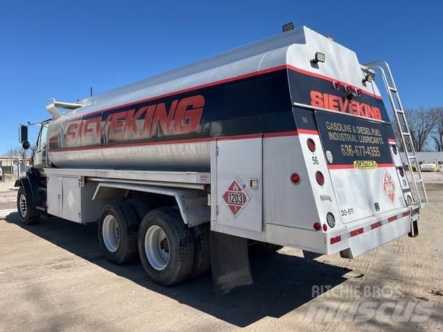 Sterling L9500 Autocisterna