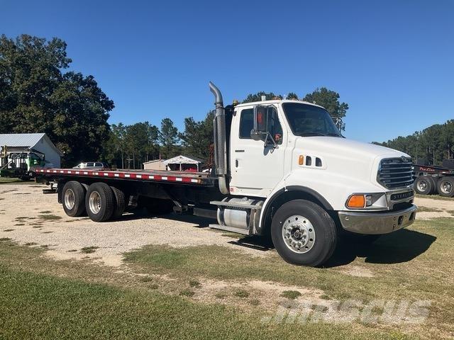 Sterling L9500 Evakuators ar manipulatoru