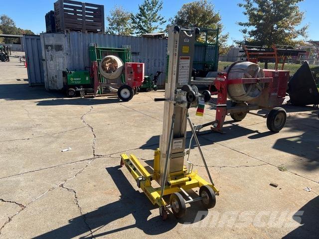 Sumner 2010 Pacēlāji, vinčas un materiālu lifti