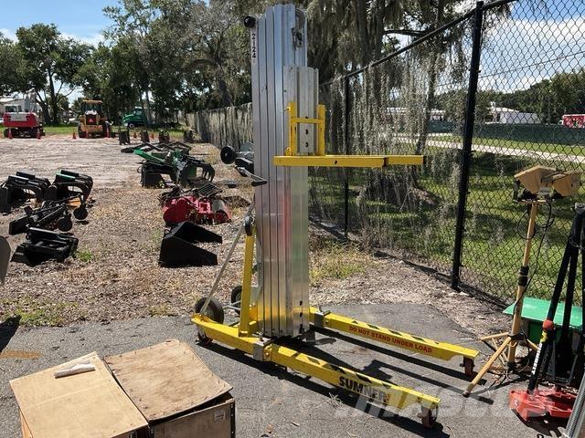 Sumner 2124 Pacēlāji, vinčas un materiālu lifti