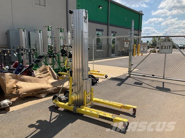 Sumner 2124 Pacēlāji, vinčas un materiālu lifti