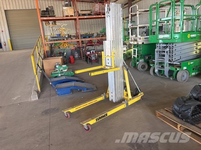 Sumner 2124 Pacēlāji, vinčas un materiālu lifti