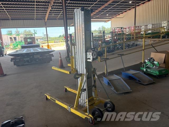 Sumner 2124 Pacēlāji, vinčas un materiālu lifti