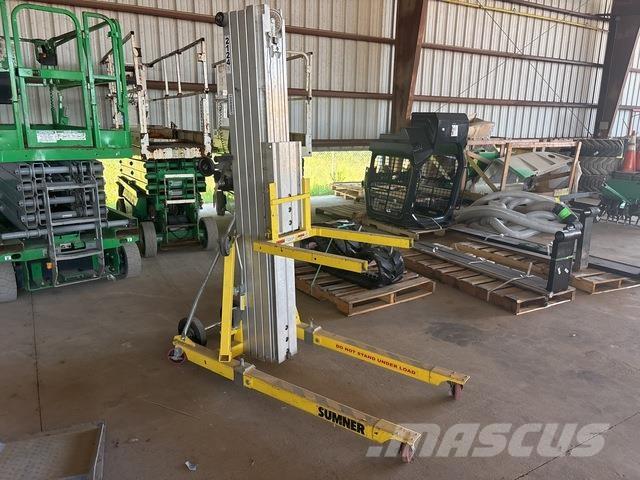 Sumner 2124 Pacēlāji, vinčas un materiālu lifti