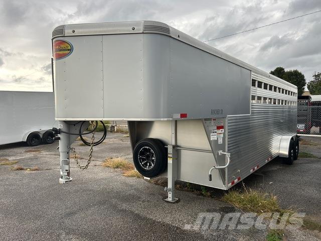 Sundowner  Dzīvnieku transportēšanas piekabes