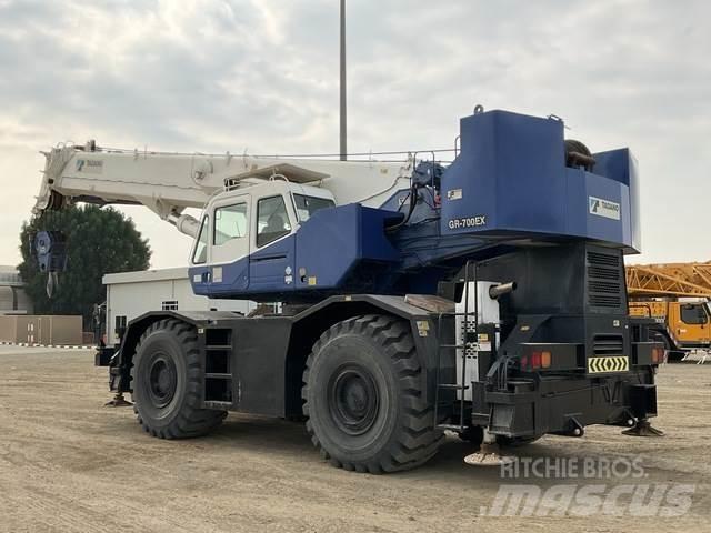 Tadano GR700EX Celtņi nelīdzenām virsmām