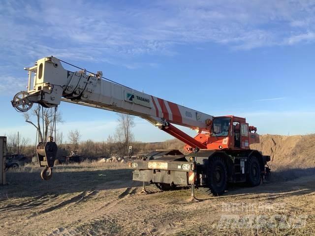 Tadano TR450XL Celtņi nelīdzenām virsmām