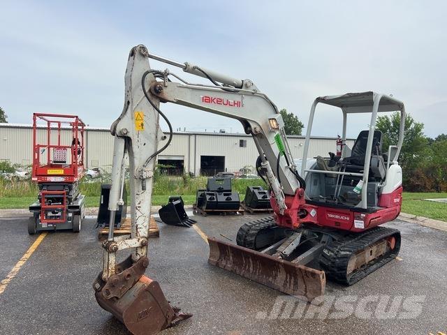 Takeuchi TB240 Kāpurķēžu ekskavatori