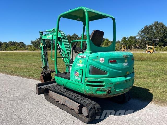 Takeuchi TB240 Kāpurķēžu ekskavatori