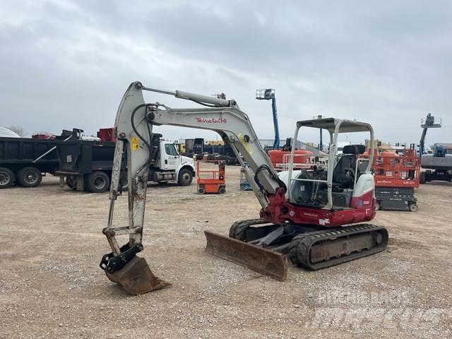 Takeuchi TB260 Kāpurķēžu ekskavatori