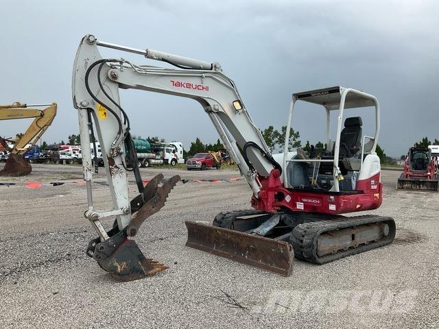 Takeuchi TB260 Kāpurķēžu ekskavatori