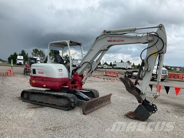 Takeuchi TB260 Kāpurķēžu ekskavatori
