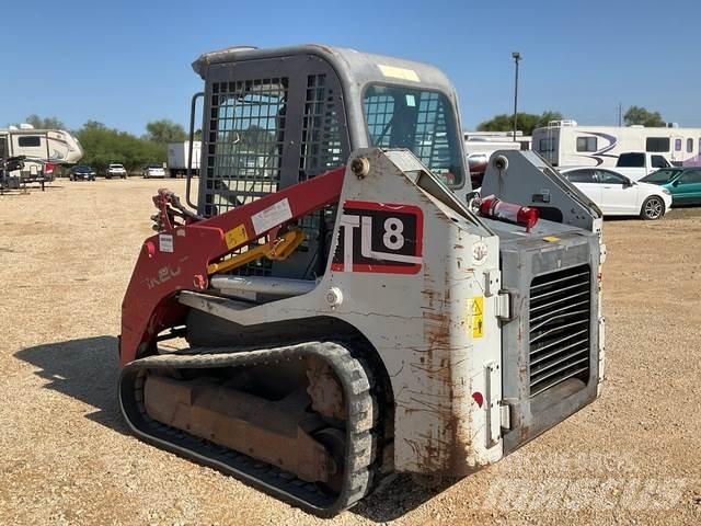 Takeuchi TL8 Lietoti riteņu kompaktiekrāvēji