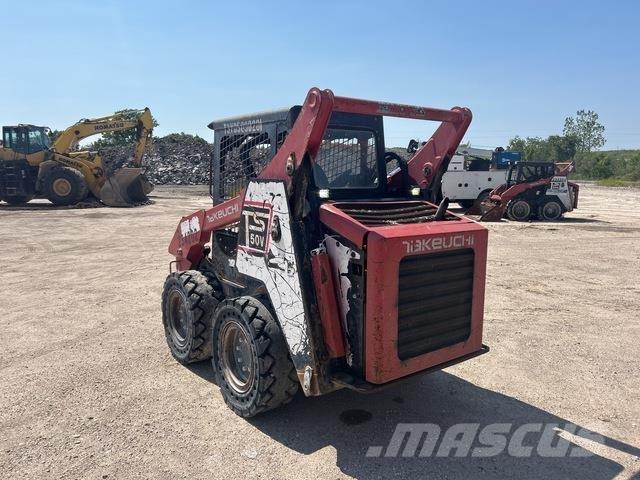 Takeuchi TS50V Lietoti riteņu kompaktiekrāvēji