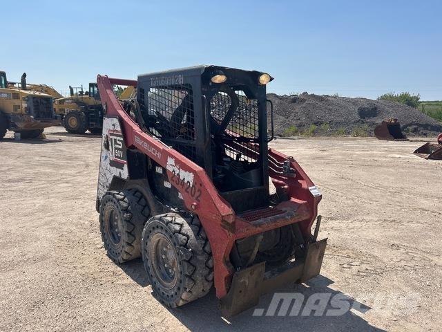 Takeuchi TS50V Lietoti riteņu kompaktiekrāvēji