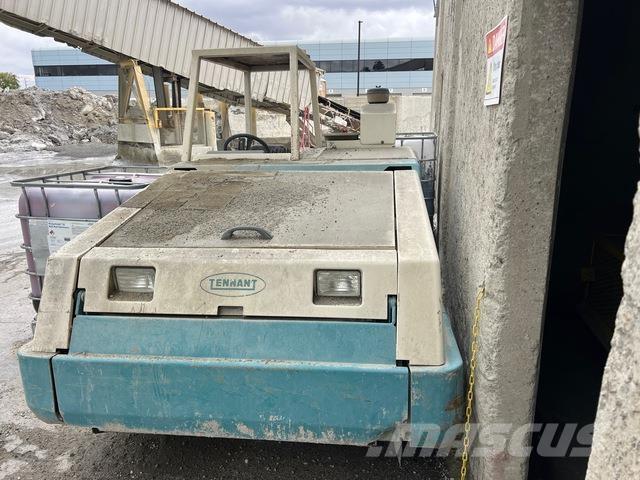 Tennant 800 Iekštelpu slaucīšanas iekārtas