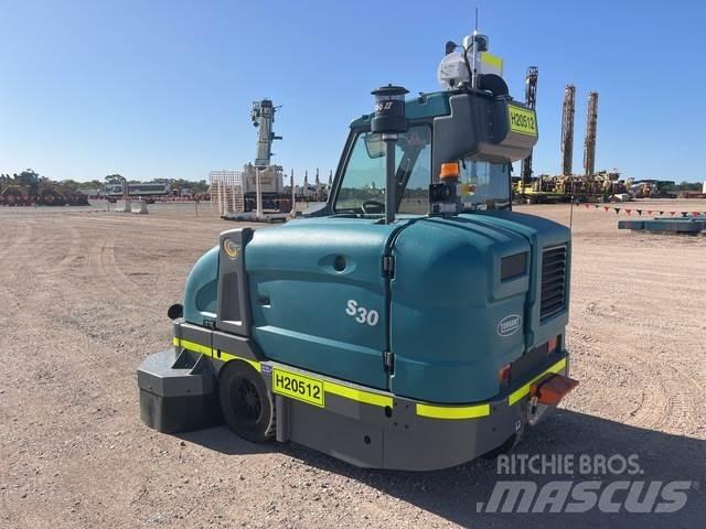 Tennant S30 Būvniecība- Citi
