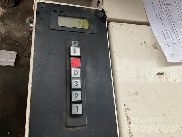 Terex AC35L Visurgājēji celtņi