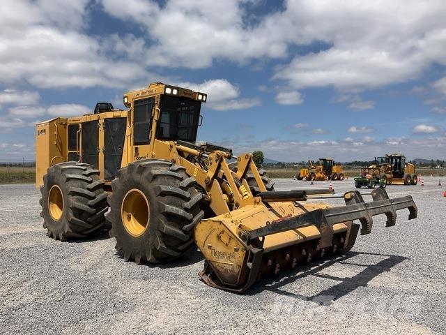 Tigercat 760B Zaru savācēji