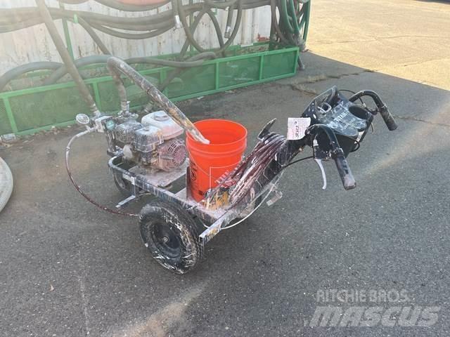 Titan PL3500 Būvniecība- Citi