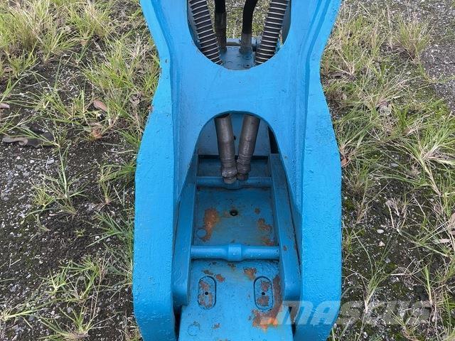 Toku TNB-7J Āmuri/Drupinātāji