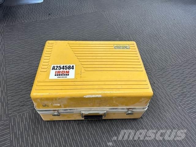 Topcon  Citas sastāvdaļas