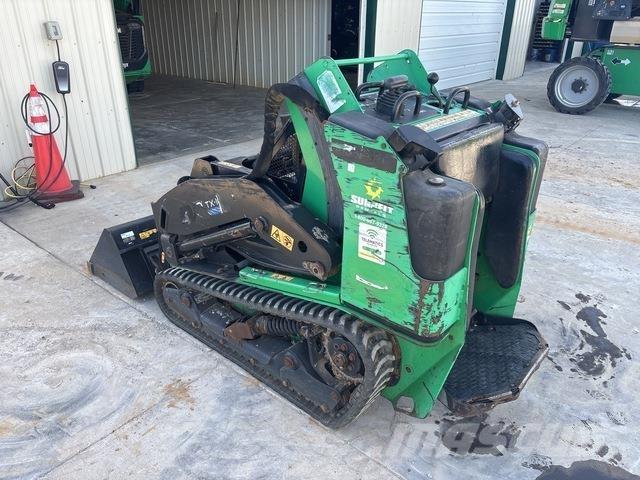 Toro 22327G Lietoti riteņu kompaktiekrāvēji