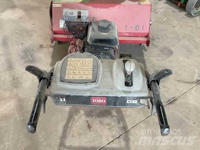 Toro 23740 Iekštelpu slaucīšanas iekārtas