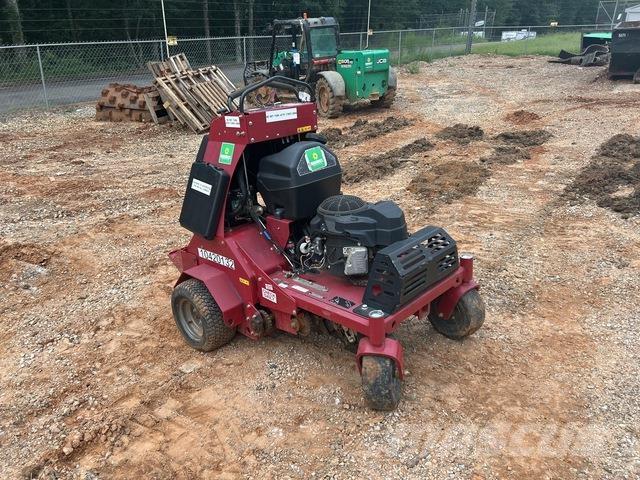 Toro 29521 Aeratori un augsnes frēzes