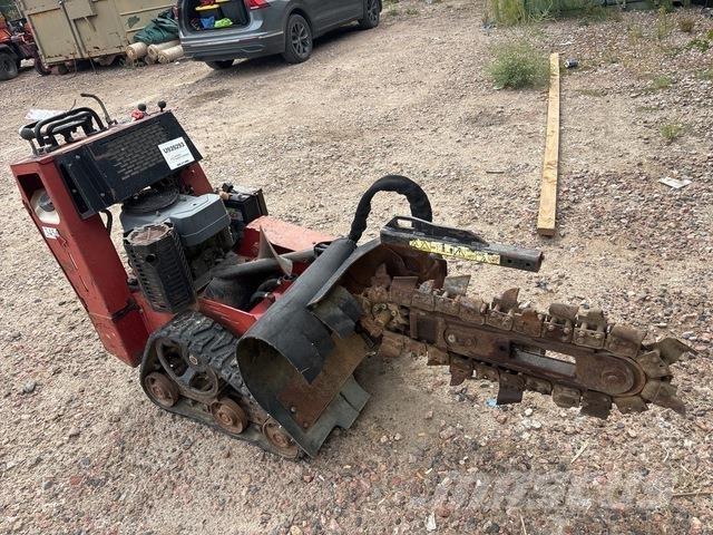 Toro TRX-19 Tranšeju racēji