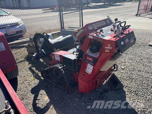 Toro TRX 250 Tranšeju racēji
