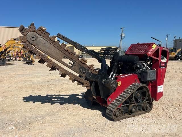 Toro TRX-300 Tranšeju racēji