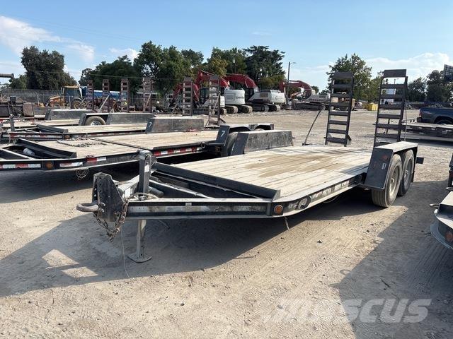 TOWMASTER C10 Auto pārvadāšanas treileri